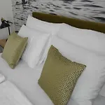 Luxury Magali 3 Apartamento *