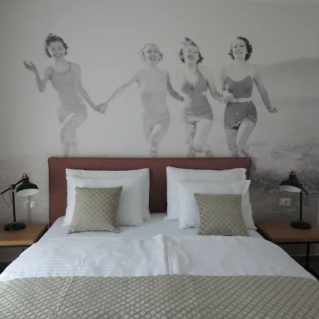 Luxury Magali 3 Apartment *
