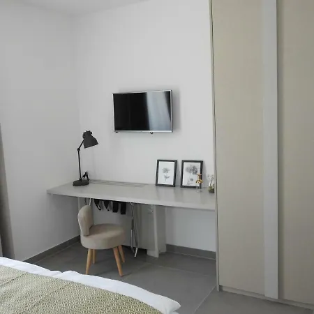 Luxury Magali 3